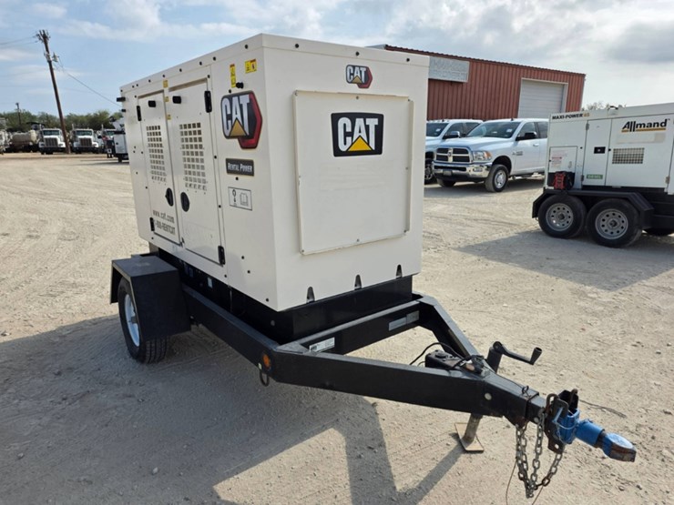 2019-caterpillar-xq35-image-7