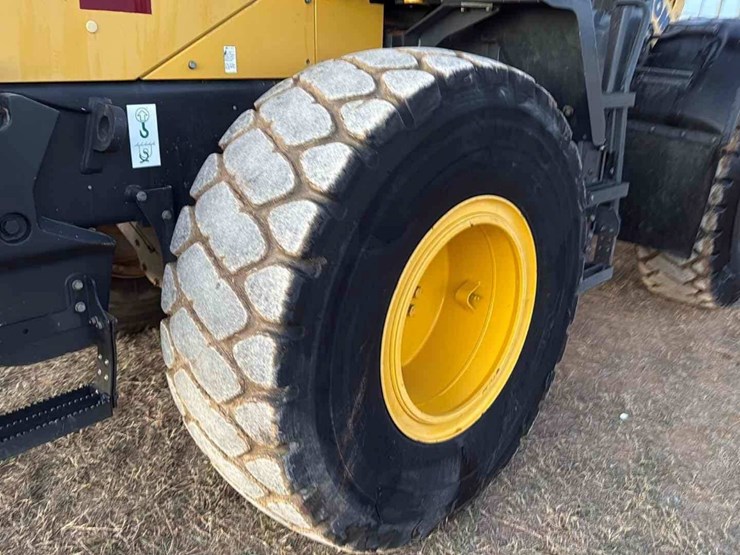 komatsu-wa270-image-15