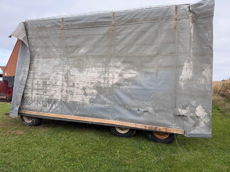 15’-h&s-tandem-forage-wagon-image-5