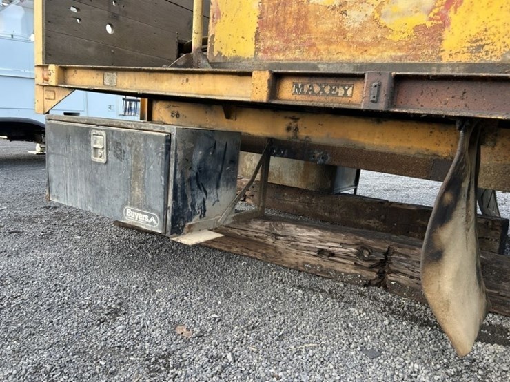 maxey-16'-x-image-21