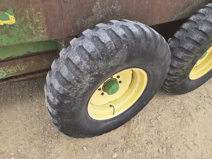 john-deere-680-image-5