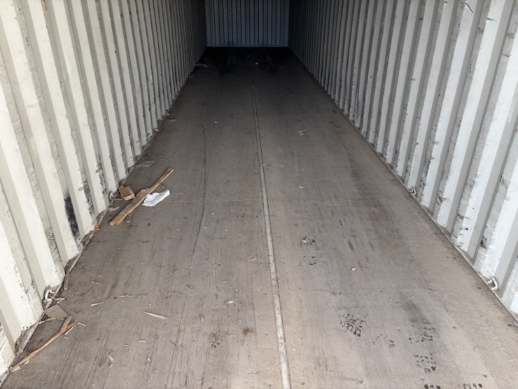 2005-tal-international-shipping-container-image-12