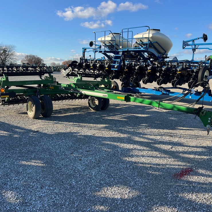 1225 UNVERFERTH 1225