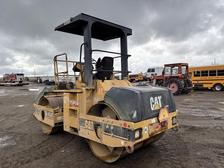 caterpillar-cb-434c-image-4