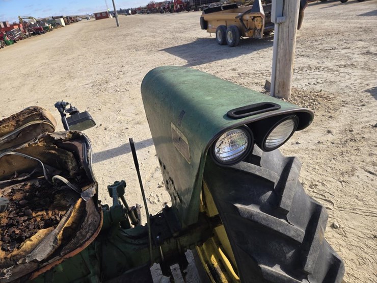 john-deere-2010-image-7