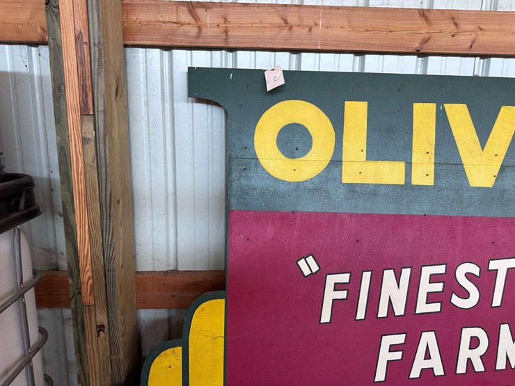 reproduction-oliver-“finest-in-farm-machinery”-road-sign-image-3