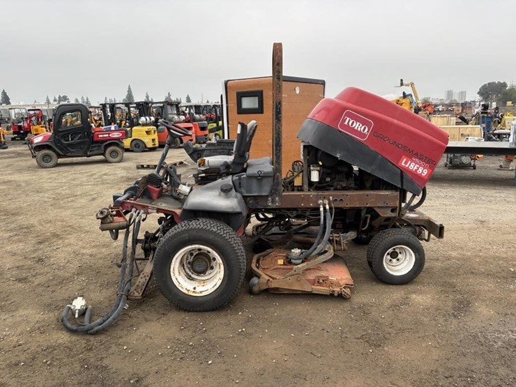 toro-groundsmaster-4500d-image-5