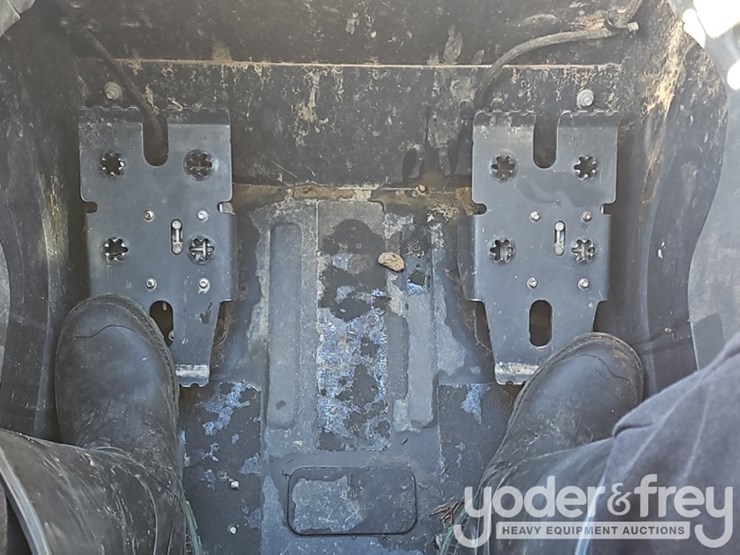 2022-bobcat-t66-image-31