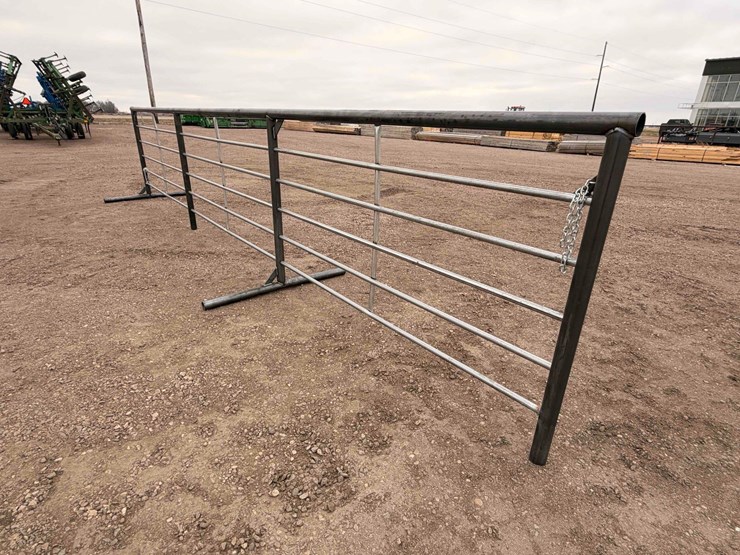 free-standing-panel-image-5