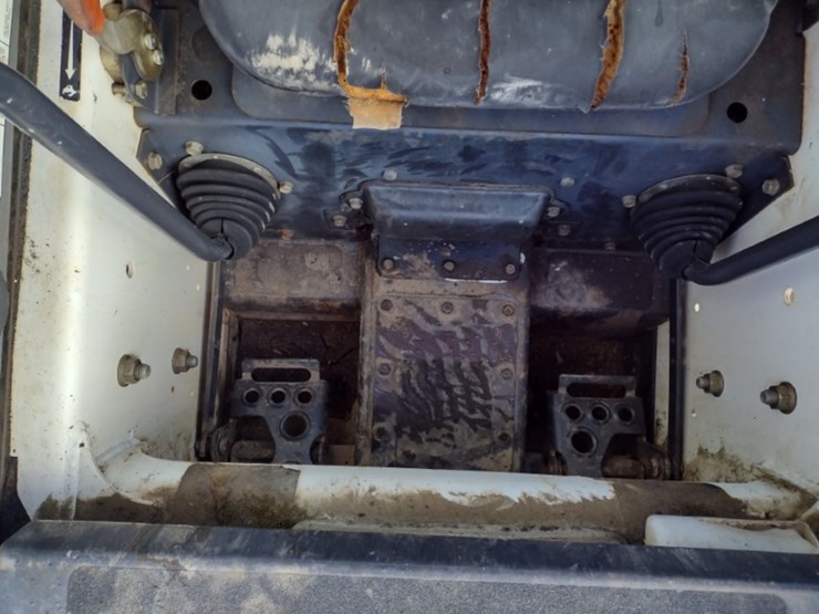 bobcat-s130-image-12