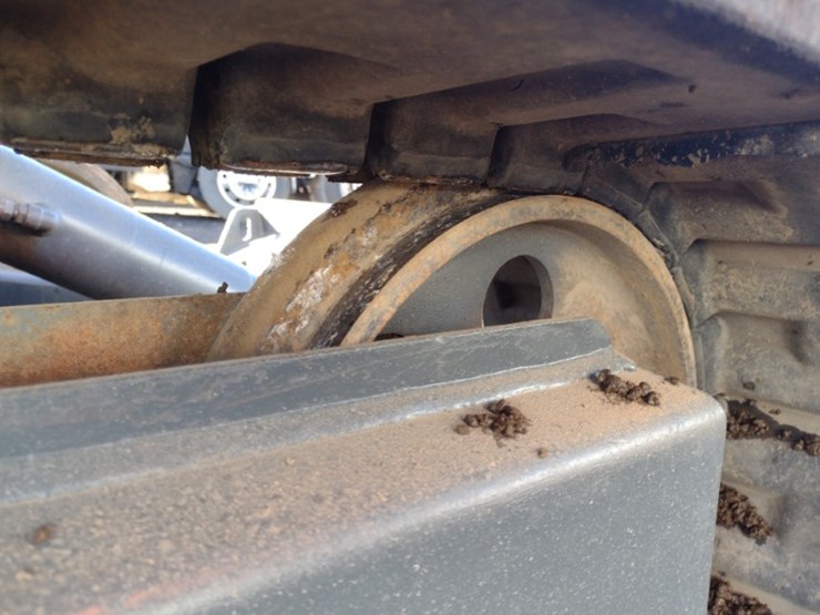 takeuchi-tb250-image-39