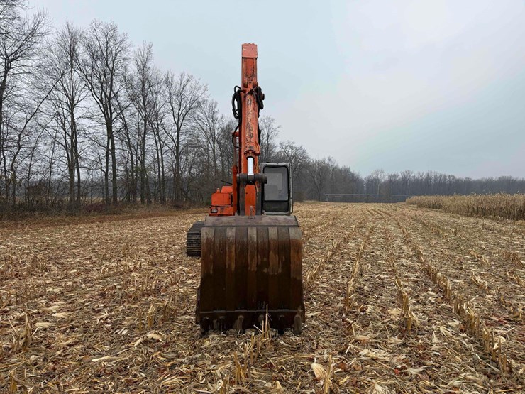 hitachi-ex200-lc-image-2