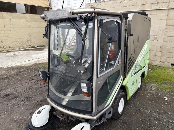 applied-sweepers-636hs-image-8