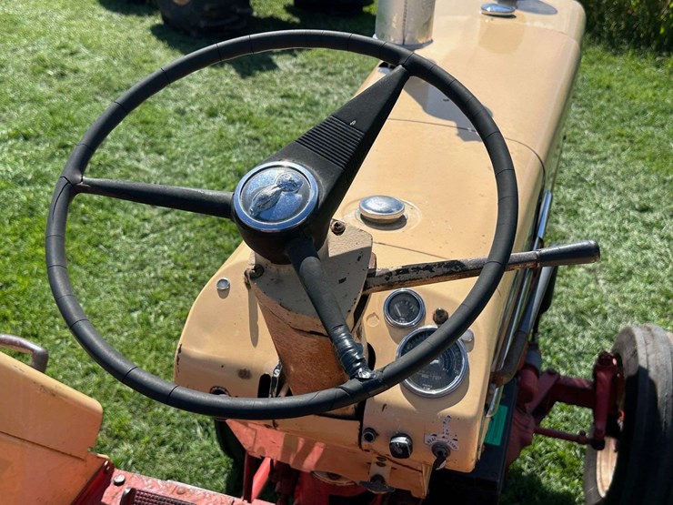 j-i-case-730-image-25