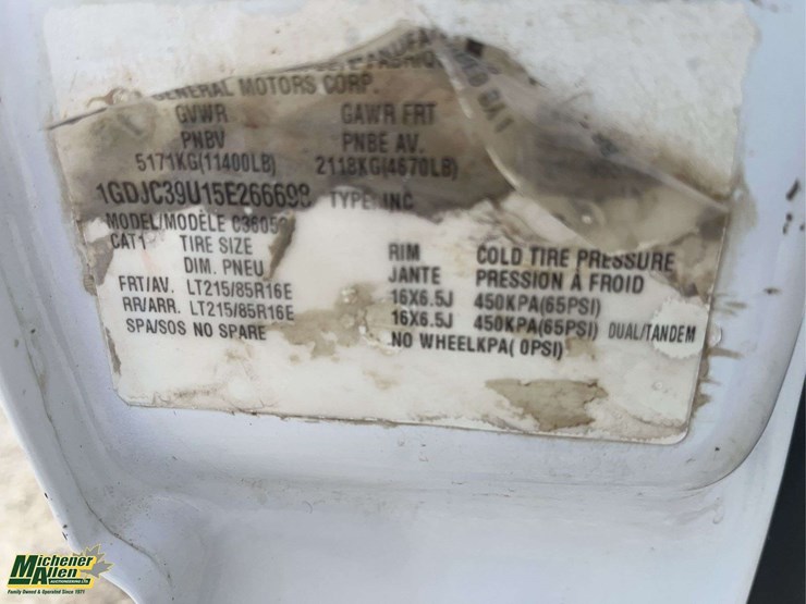 2005-gmc-sierra-3500-image-21