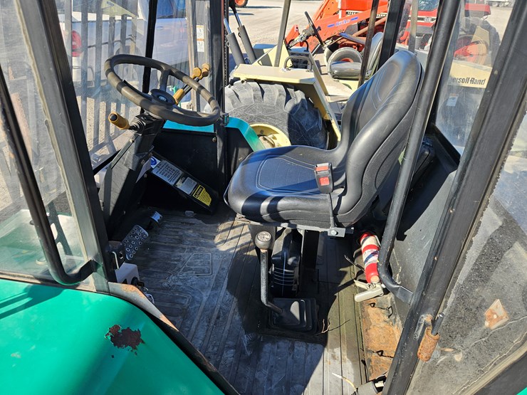 2006-jcb-930-image-7