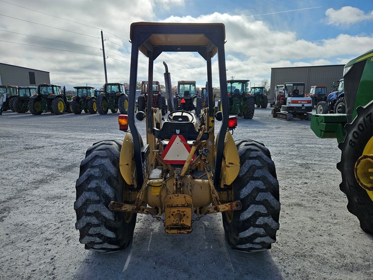 1996-ford-345d-image-17