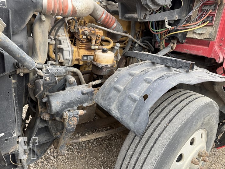 2003-kenworth-t2000-image-19