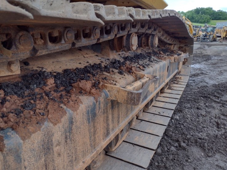 komatsu-pc290-lc-11-image-26