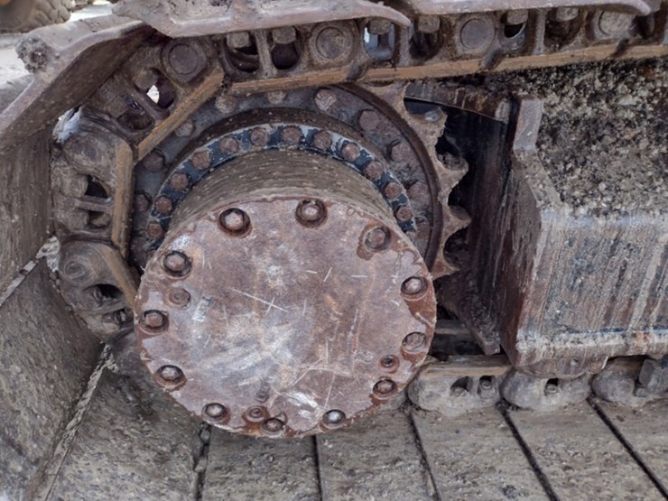 deere-250g-lc-image-22