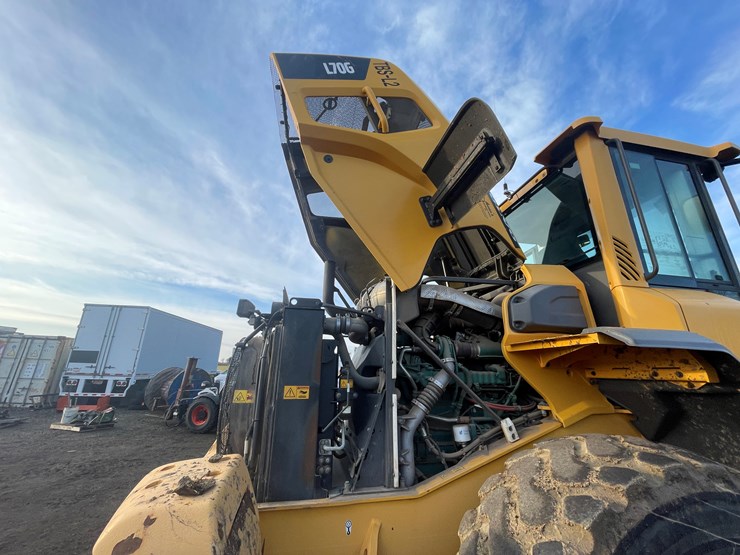 2013-volvo-l70g-image-39