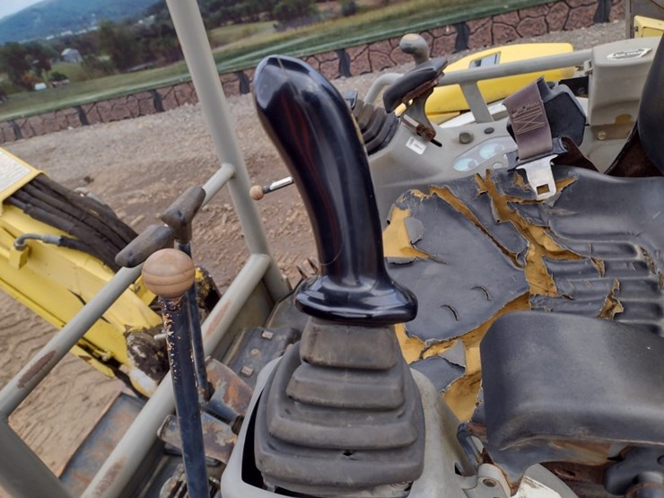 yanmar-vio35-image-10