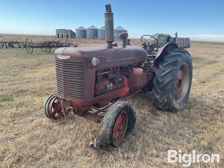 1951-international-w9-image-1