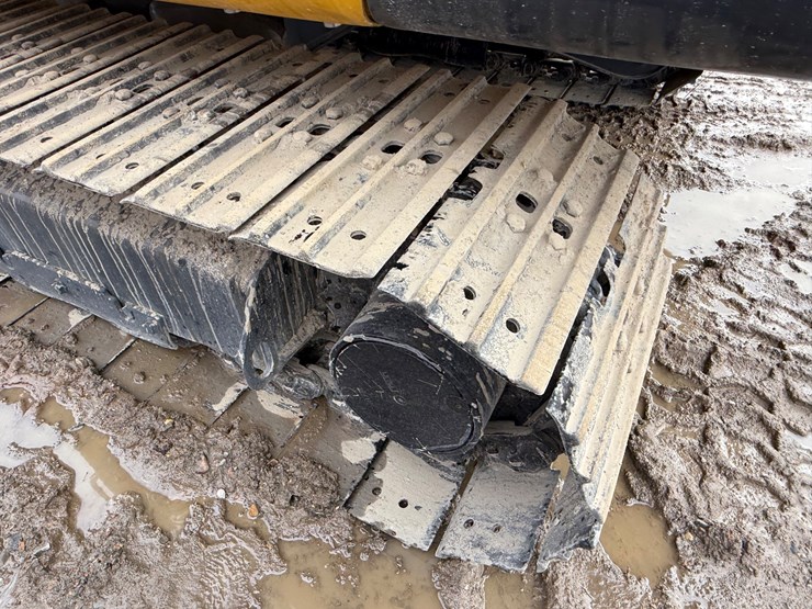 komatsu-pc56-7-image-21