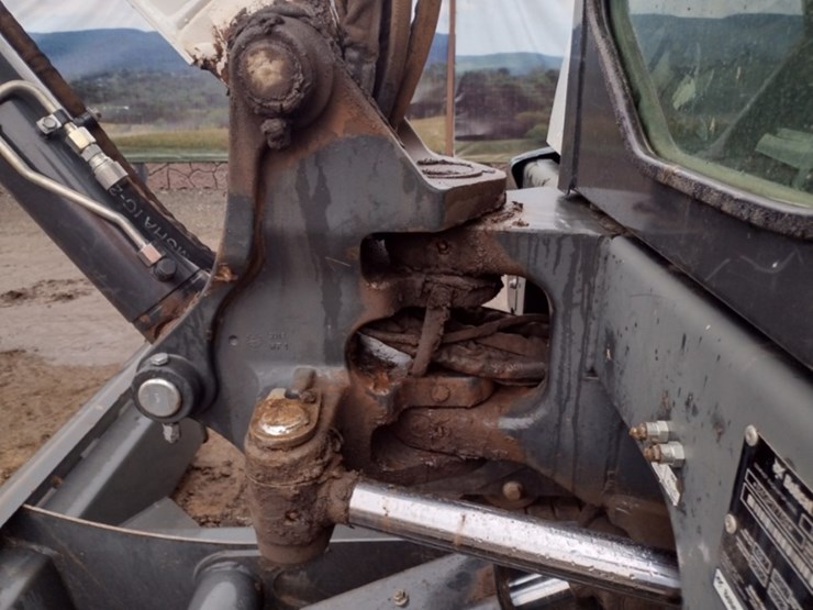 23-bobcat-e50-image-25