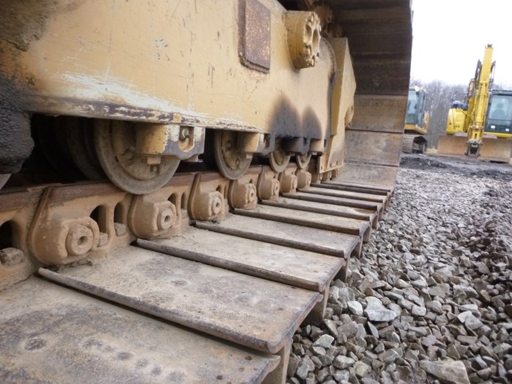 caterpillar-d6h-image-28