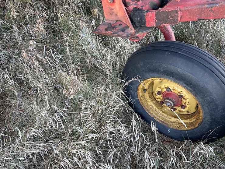 melroe-6-bottom-plow-image-8