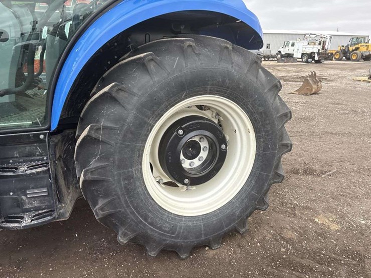 new-holland-powerstar-90-image-9