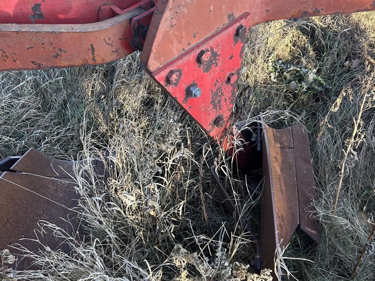 melroe-6-bottom-plow-image-12