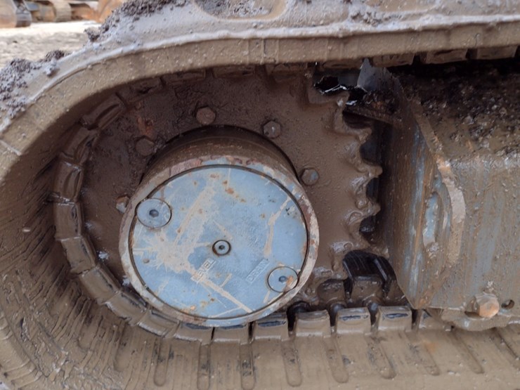 takeuchi-tb240-image-36