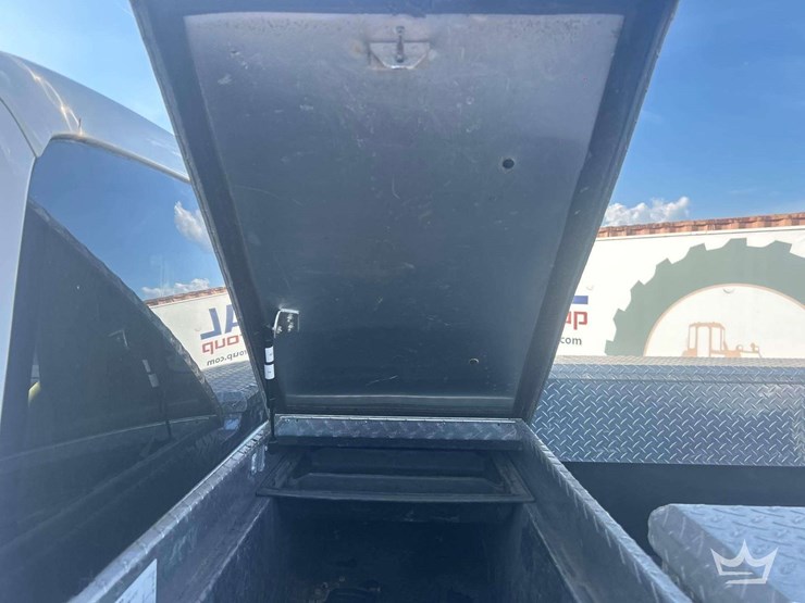 2016-ford-f350-image-19