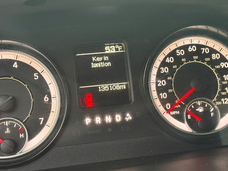 2019-dodge-1500-image-35