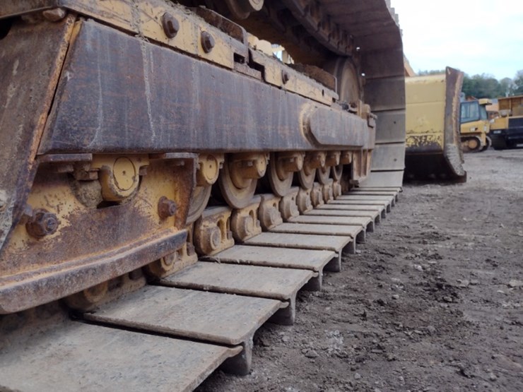 2005-deere-650j-lgp-image-32