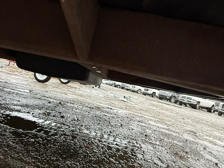 1992-cargo-wells-image-23