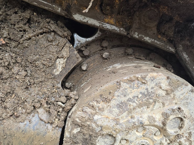 2004-caterpillar-963c-image-49