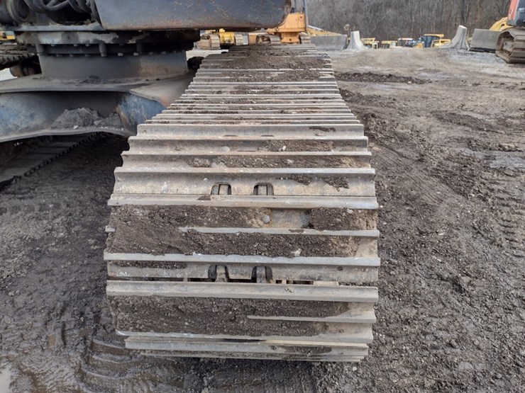 2006-hitachi-zx270-image-38