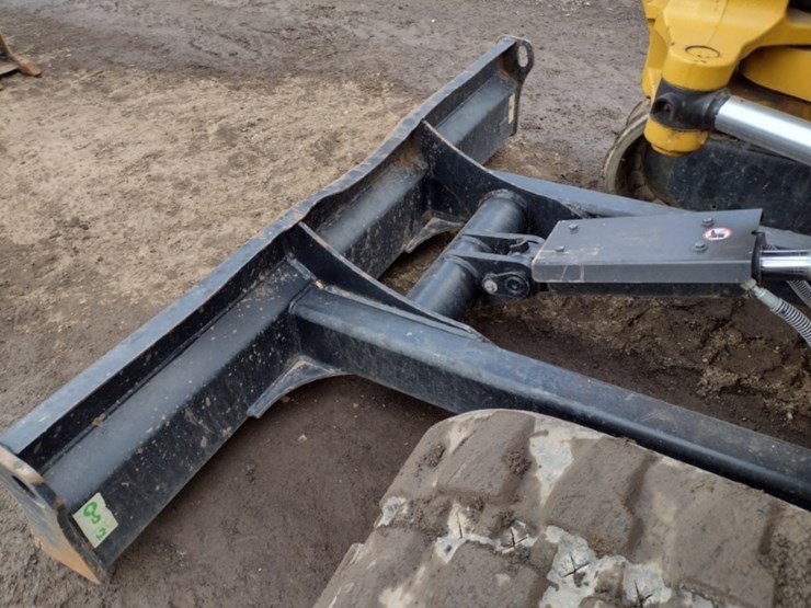 caterpillar-306-cr-image-25