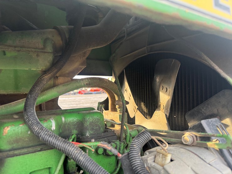 john-deere-4630-image-51