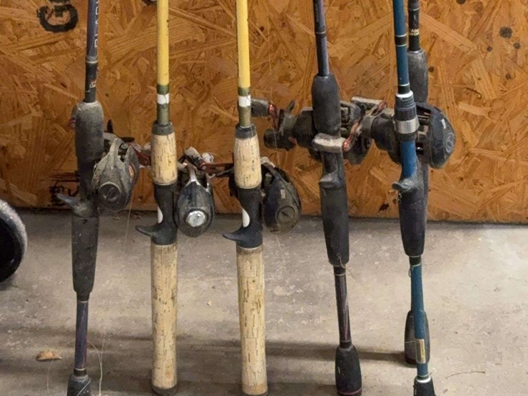 group-of-fishing-poles-&-reels-image-2