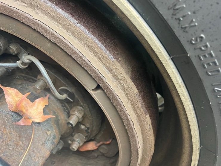 2008-volvo-10-image-9