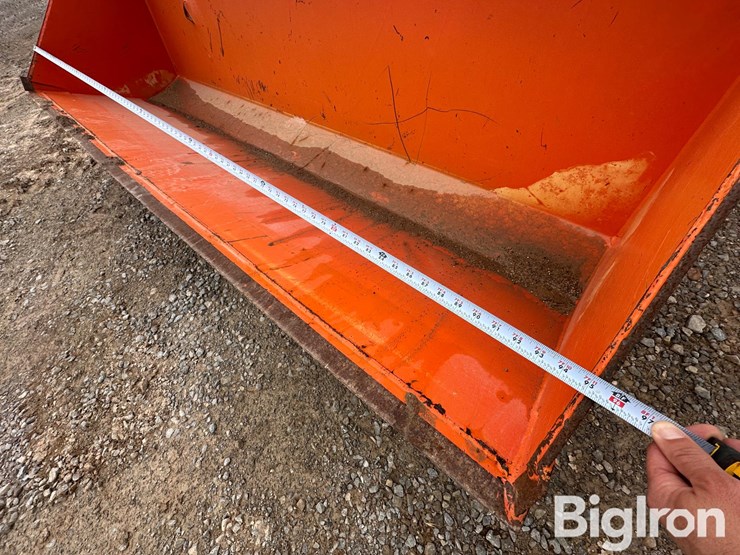 2017-kubota-m7-171-premium-image-11