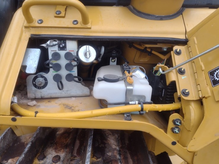 caterpillar-d6n-lgp-image-42