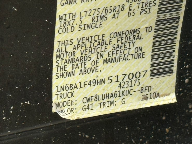 2017-nissan-titan-image-39