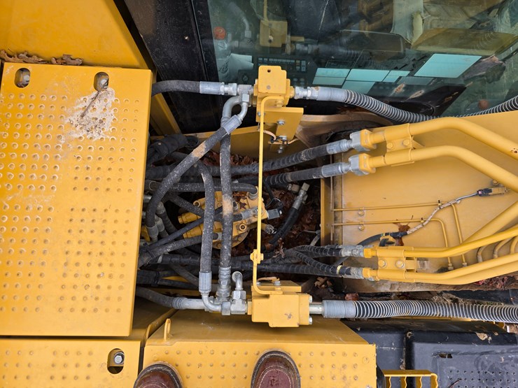 2015-caterpillar-316el-image-73