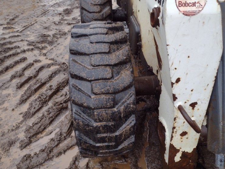 bobcat-s300-image-17