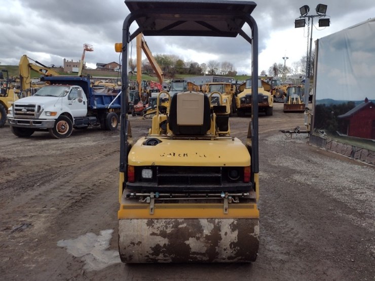 6-caterpillar-cb-334e-image-4